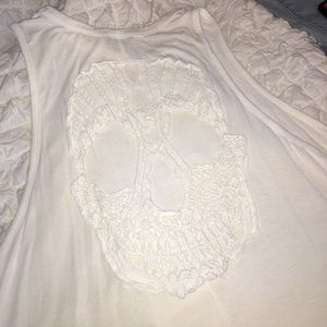 Slouchy Peek A Boo Skull Tank 💀