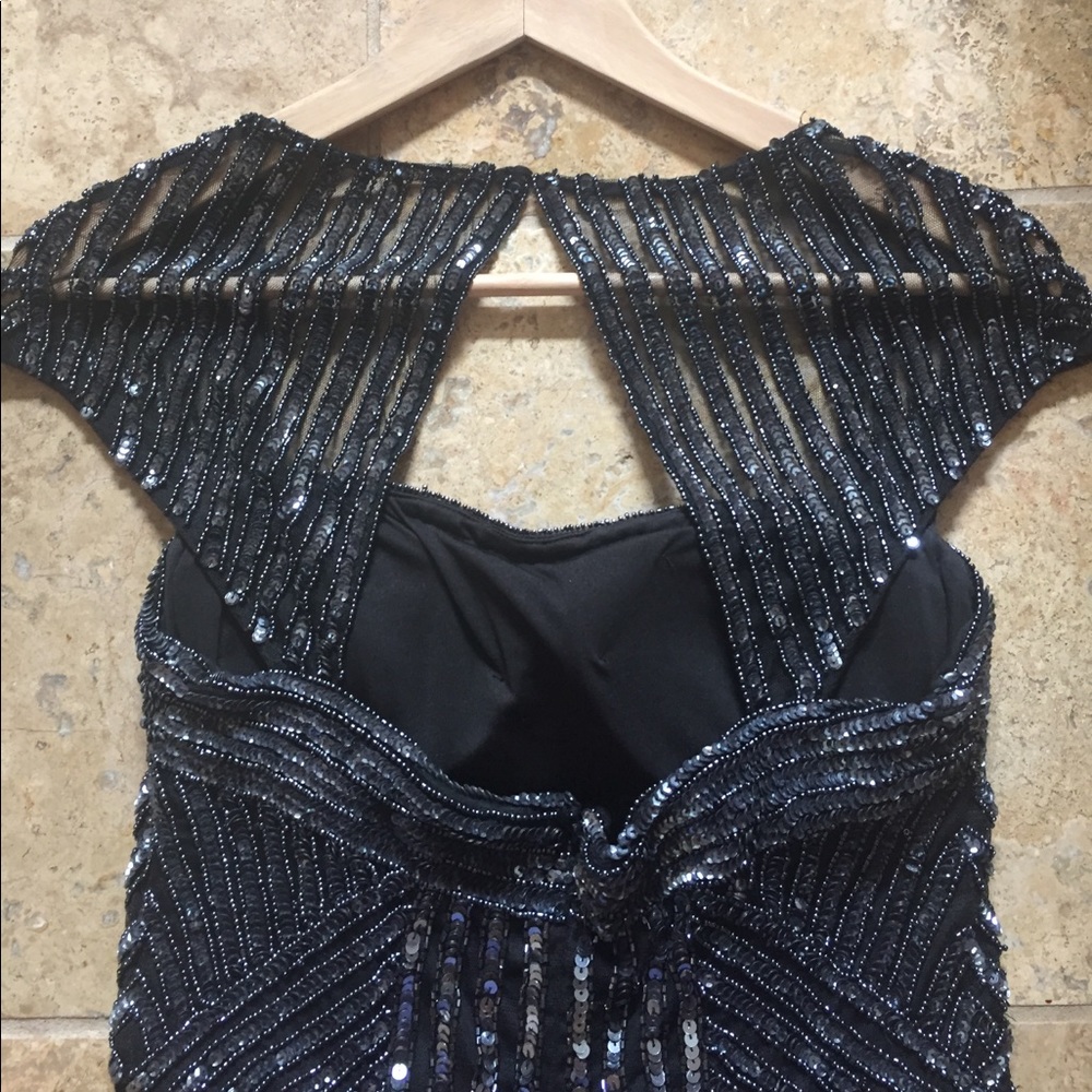 Sequin/beaded dress - Picture 4 of 4