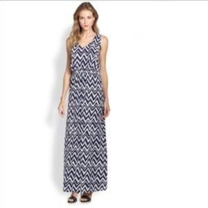 Lily Pulitzer Navy blue and white Chevron dress