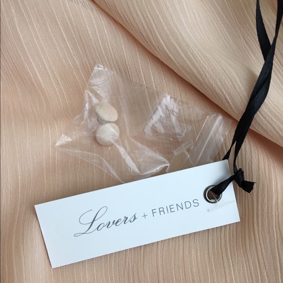 🌻Lovers + Friends Cold Shoulder Top - Picture 5 of 5