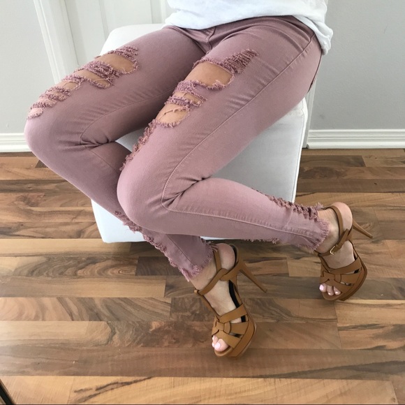 NOT AVAILABLEEE - Picture 3 of 8