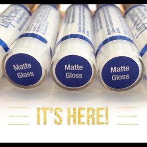 Lipsense Matte Gloss New Sealed Senegence