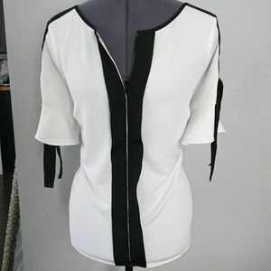 Tie sleeve black&white Banana Republic top size L
