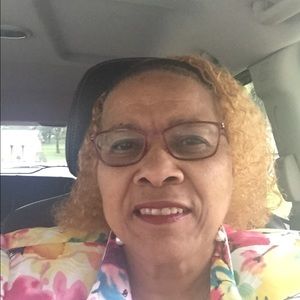 Meet your Posher, Rhonda