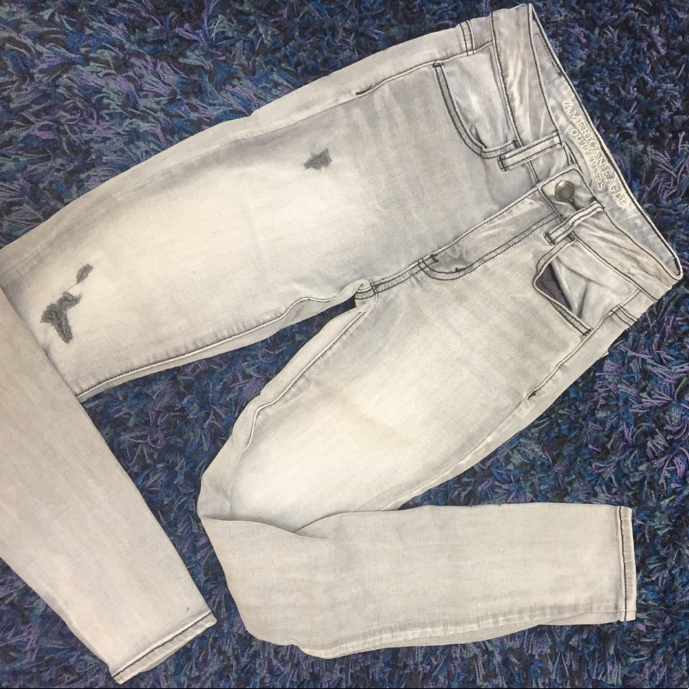Gray skinny jeans