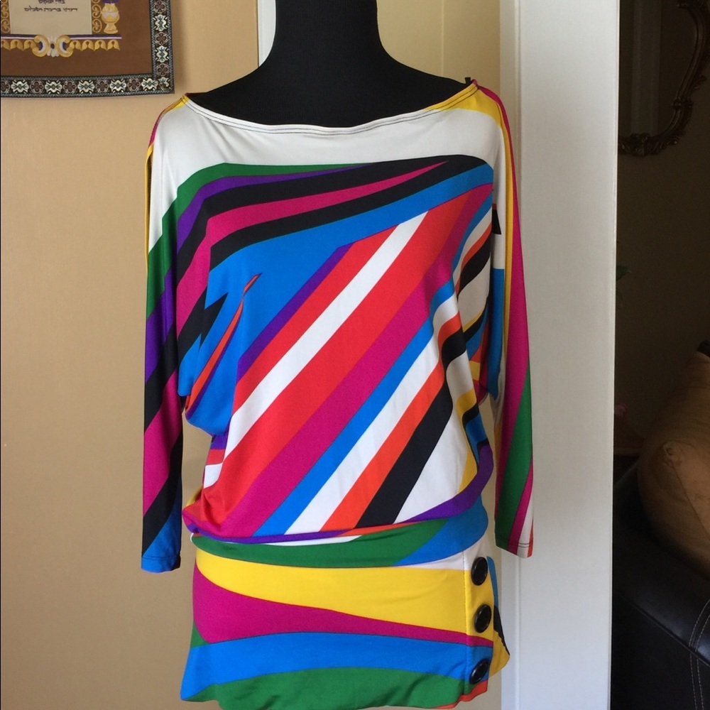 Multicolor 3/4 Sleeve Top, size M
