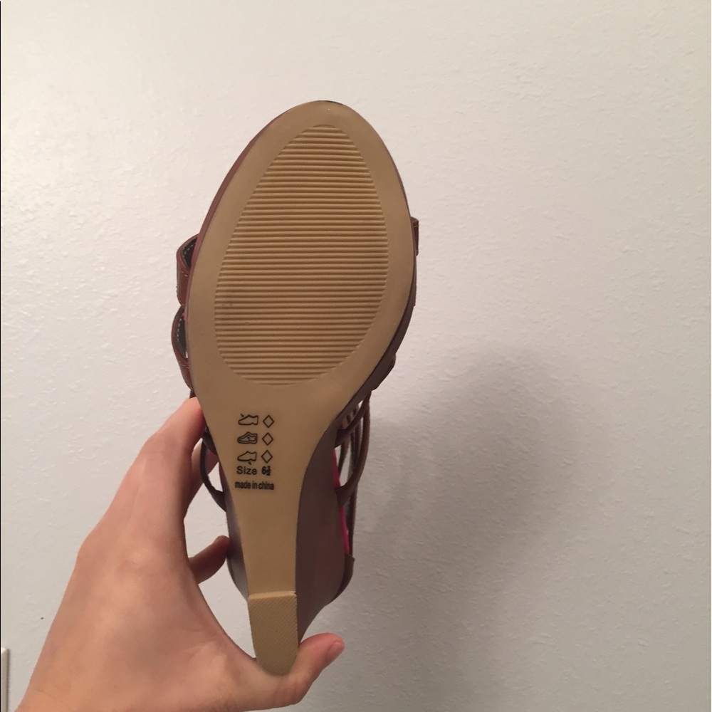 Wedges - Picture 3 of 4