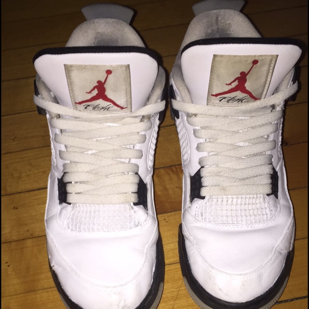 Authentic White Cement 4's (2016 release)