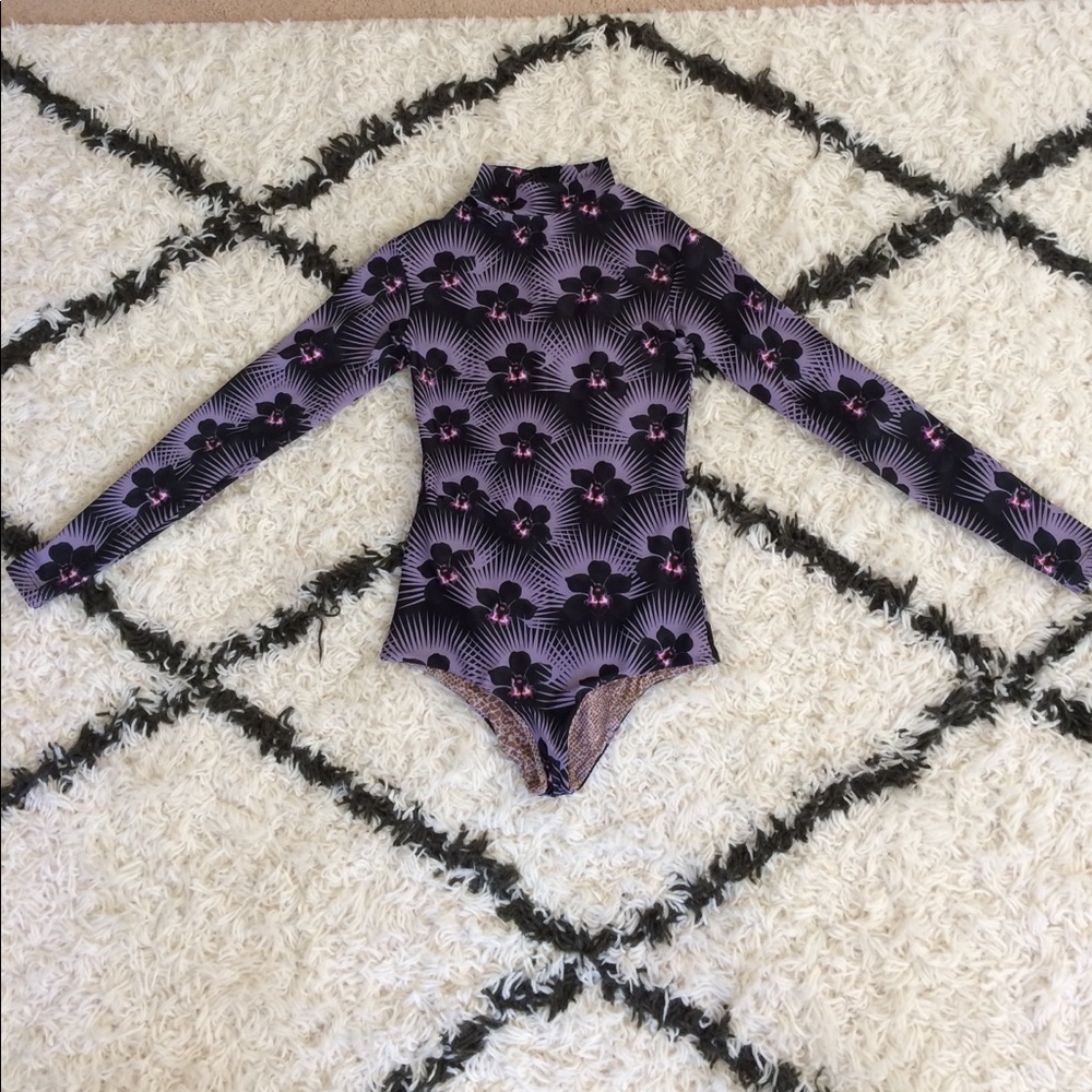 Acacia ehukai size Small