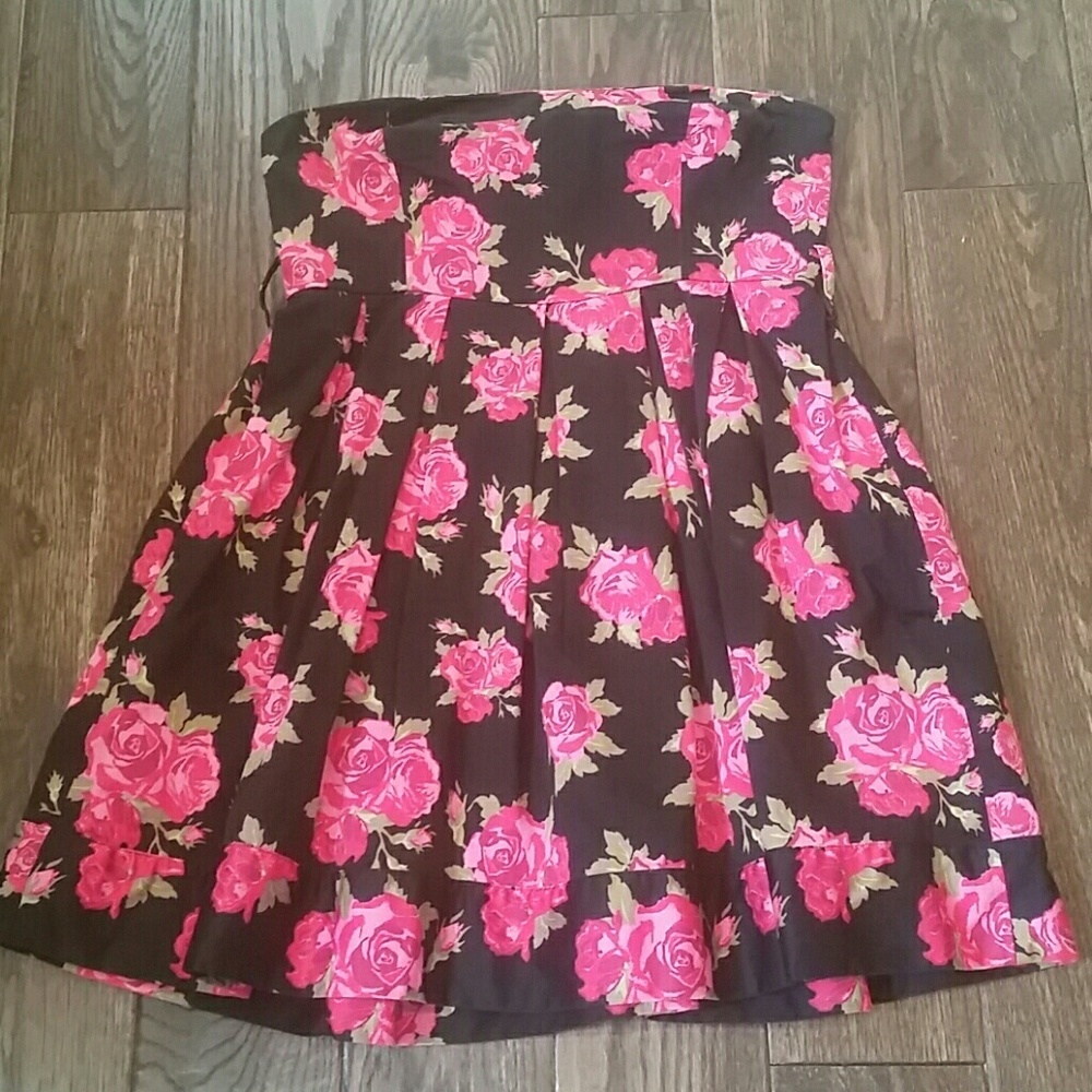Strapless floral dress