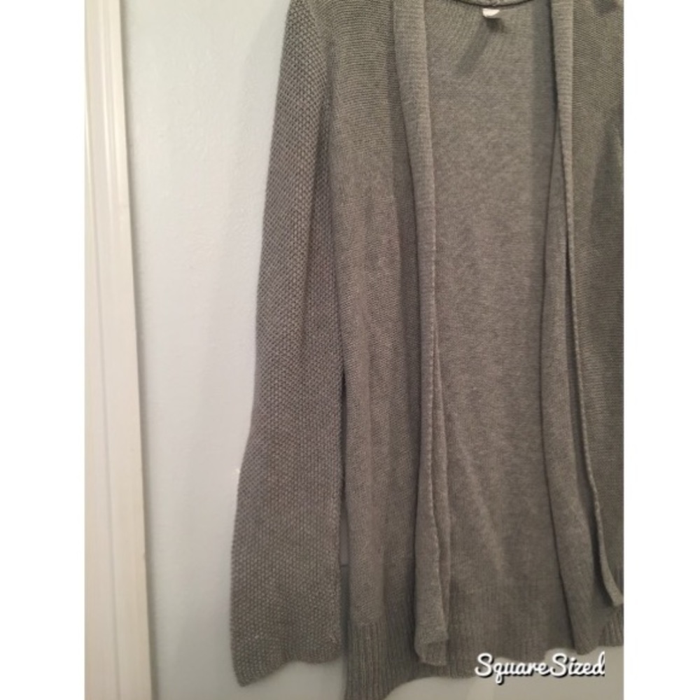 Sweater - Picture 2 of 3