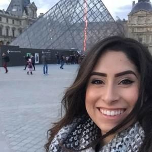 Meet your Posher, Christina