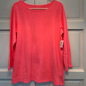 Old Navy Salmon Colored Top. Size L