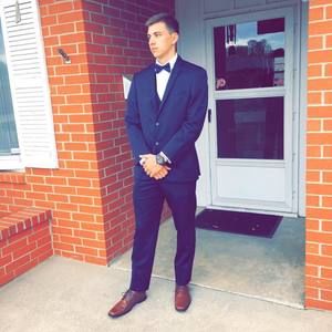 Meet your Posher, Zach