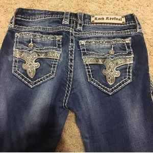 Rock revival buckle jeans