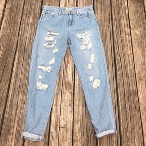 Distressed boyfriend jeans