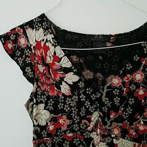 DONATED!! BCBG Max Azaria Floral Midi Dress
