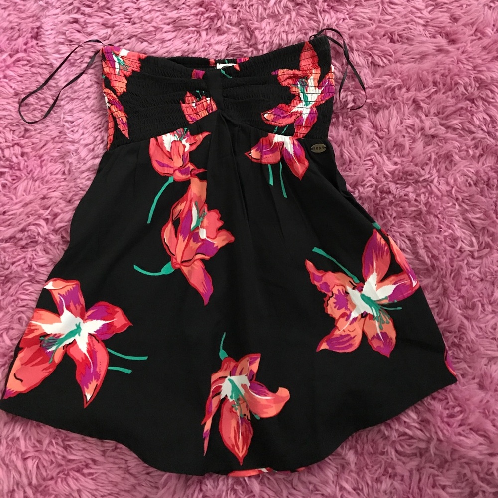 🌺🌊ROXY strapless blouse🌊🌺