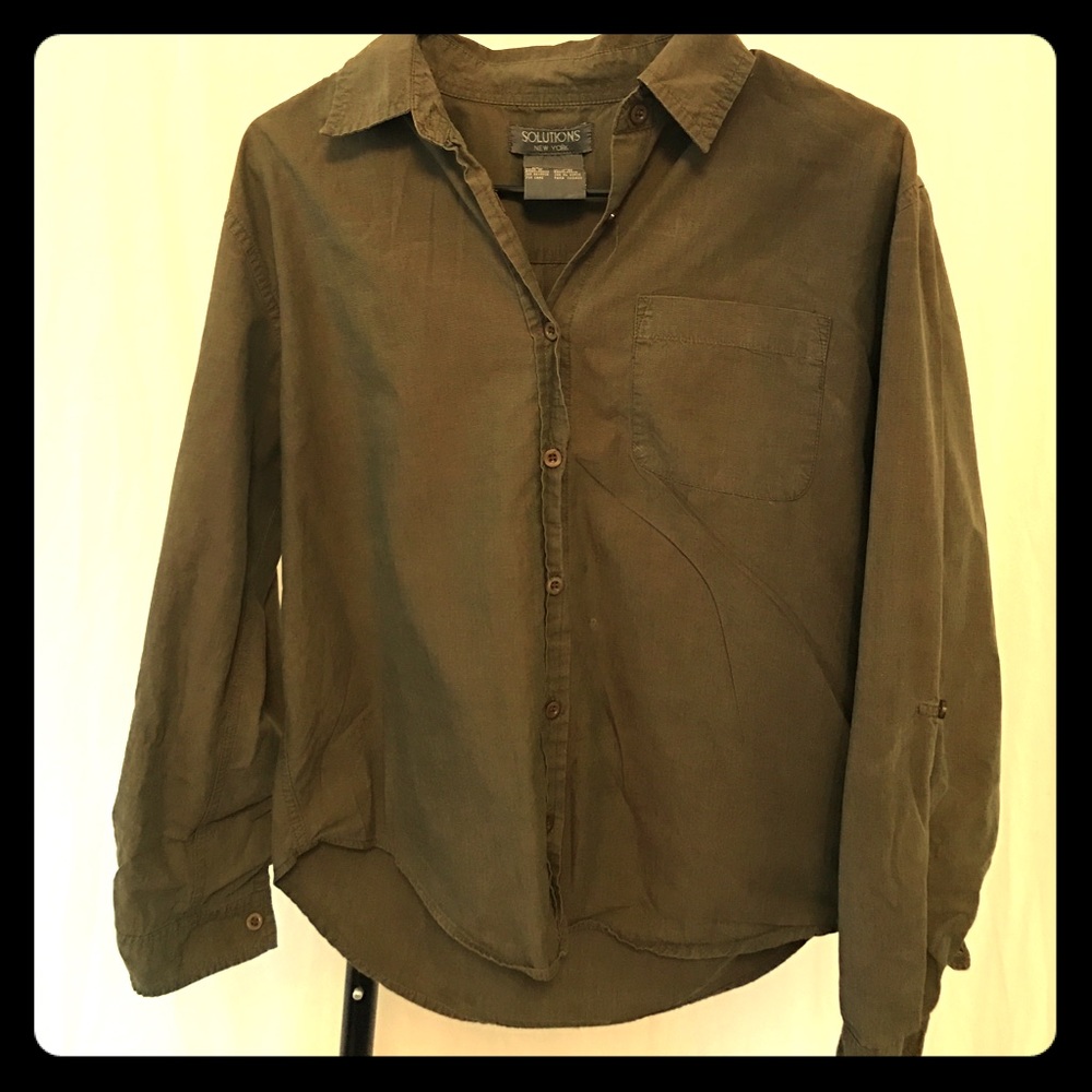 Green button up collared shirt