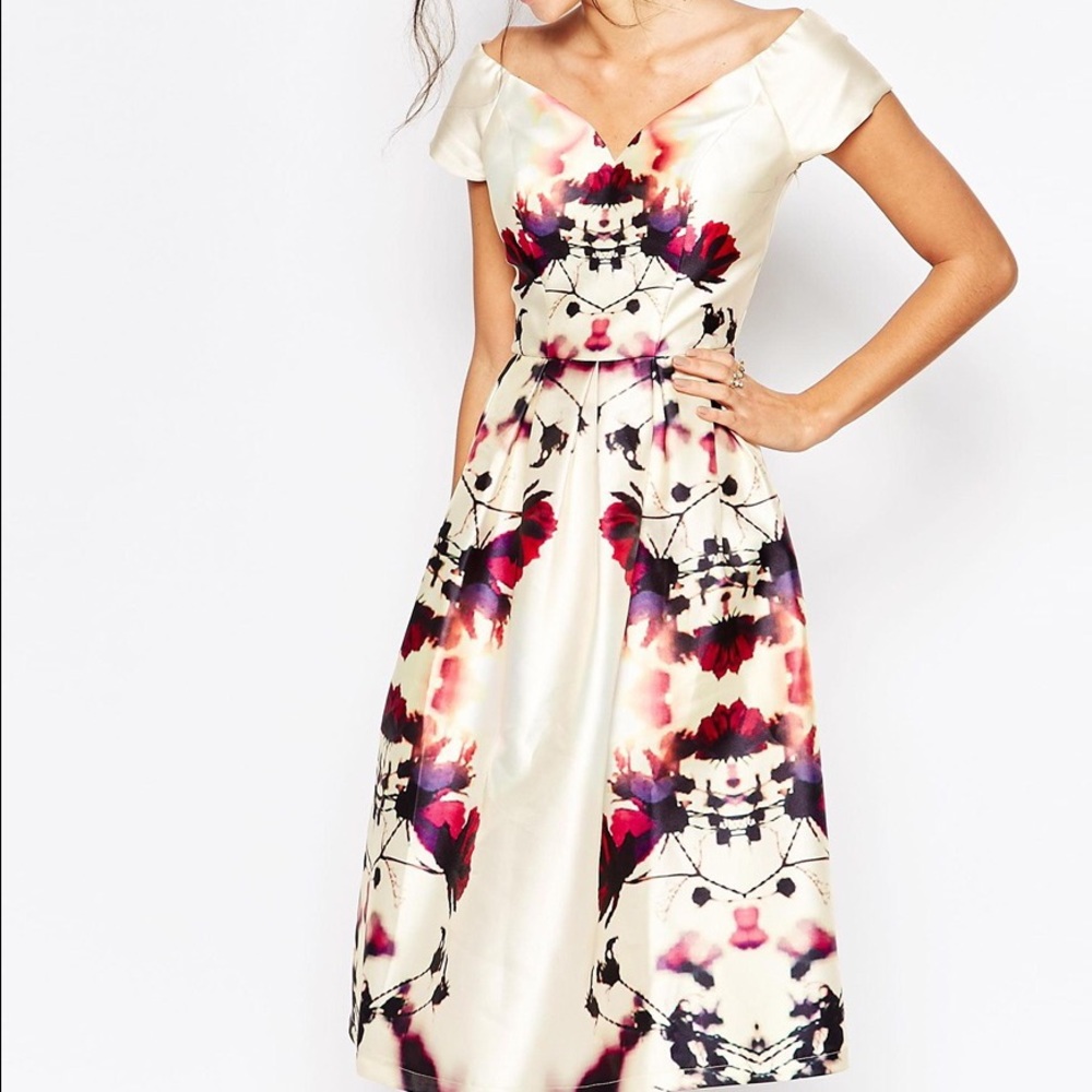 Chi Chi London Midi Dress in Sateen