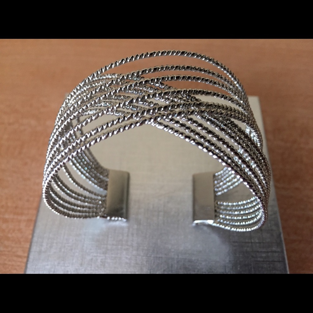 Cross Cross Bracelet Silver colored - Picture 3 of 6