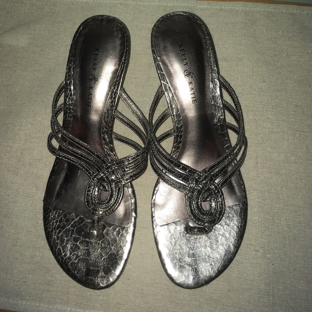 Kelly & Katie sandal with 1 inch heel