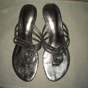 Kelly & Katie sandal with 1 inch heel