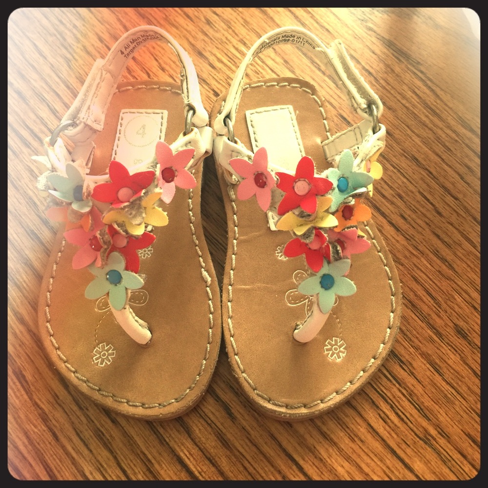 Genuine kids sandals