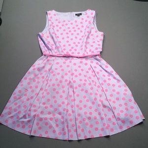 POCKETS! Tahari Purple and Pink dress