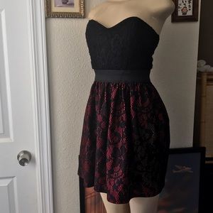 WINSOR :|Strapless Black Rosewood Dress.MEDIUM