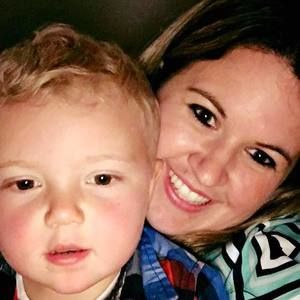 Meet your Posher, Angie