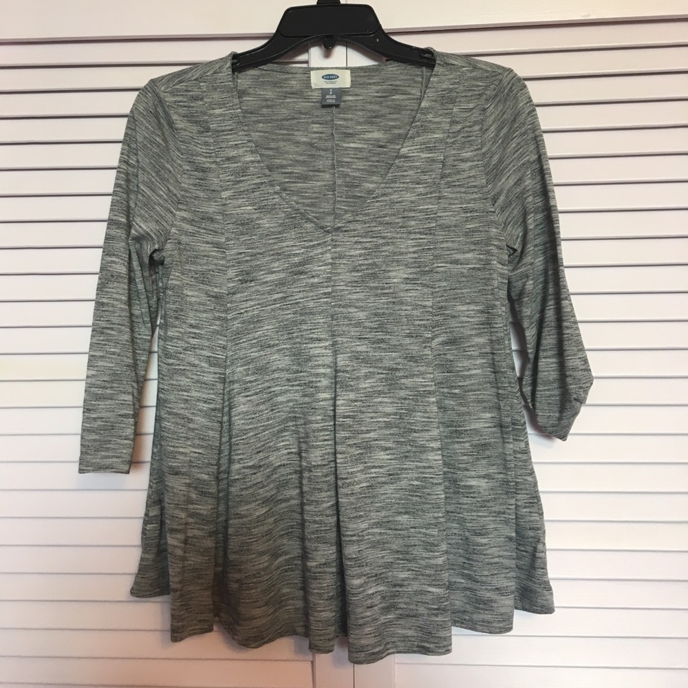 Old Navy: Gray flare shirt
