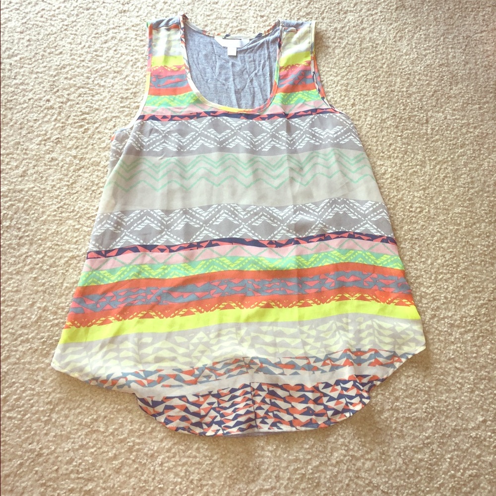 Grey and neon tank top.