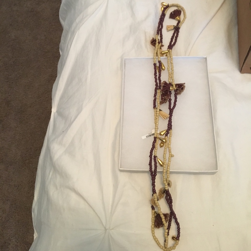 NWT brown & cream beaded necklace.