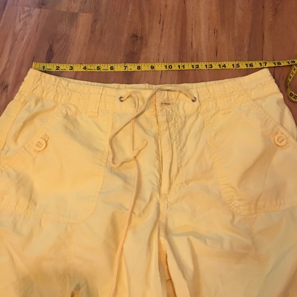 🔥Yellow capris🔥 - Picture 3 of 4