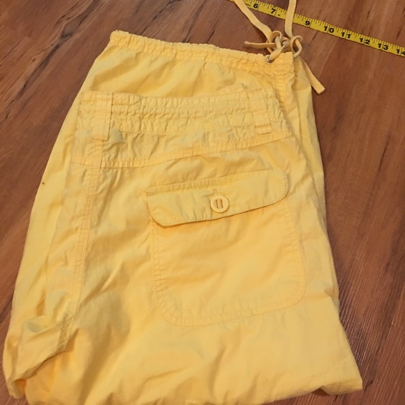 🔥Yellow capris🔥 - Picture 4 of 4