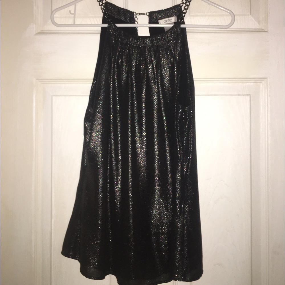 Cache Halter w/chain detail