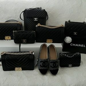 CHANEL HANDBAGS obsessed with black Chanels