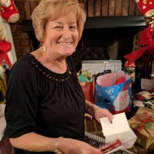 Meet your Posher, Peggy