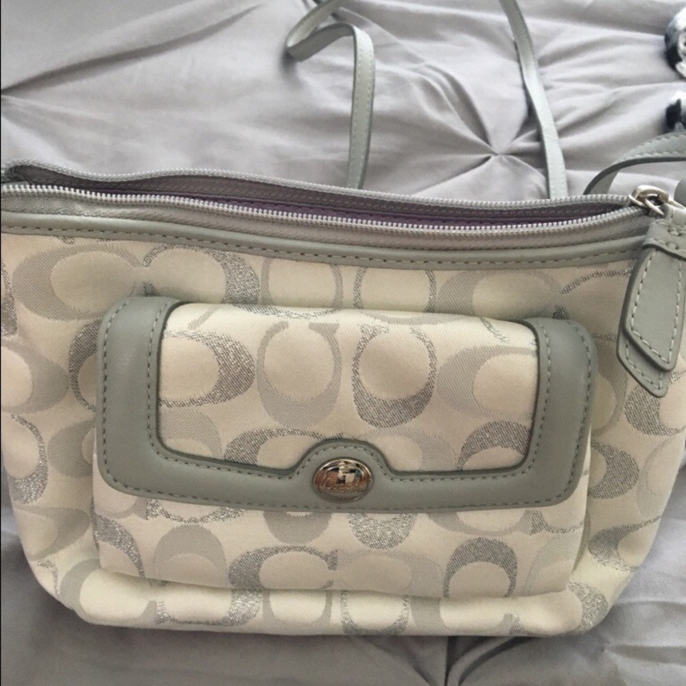 White and grey Coach crossbody bag