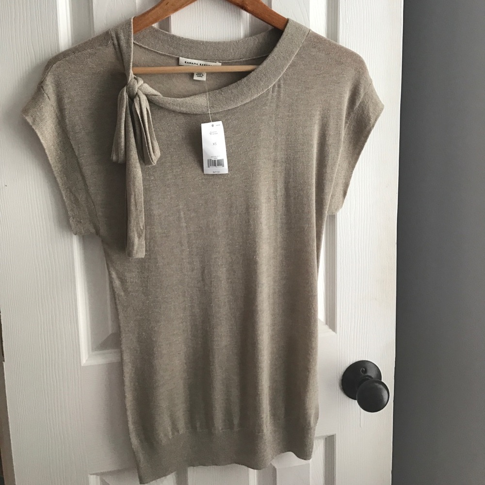 Banana Republic tie neck top