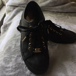 EUC Michael Kors tennis shoes. Size 7 1/2