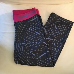 Nike Pro Leggings size S