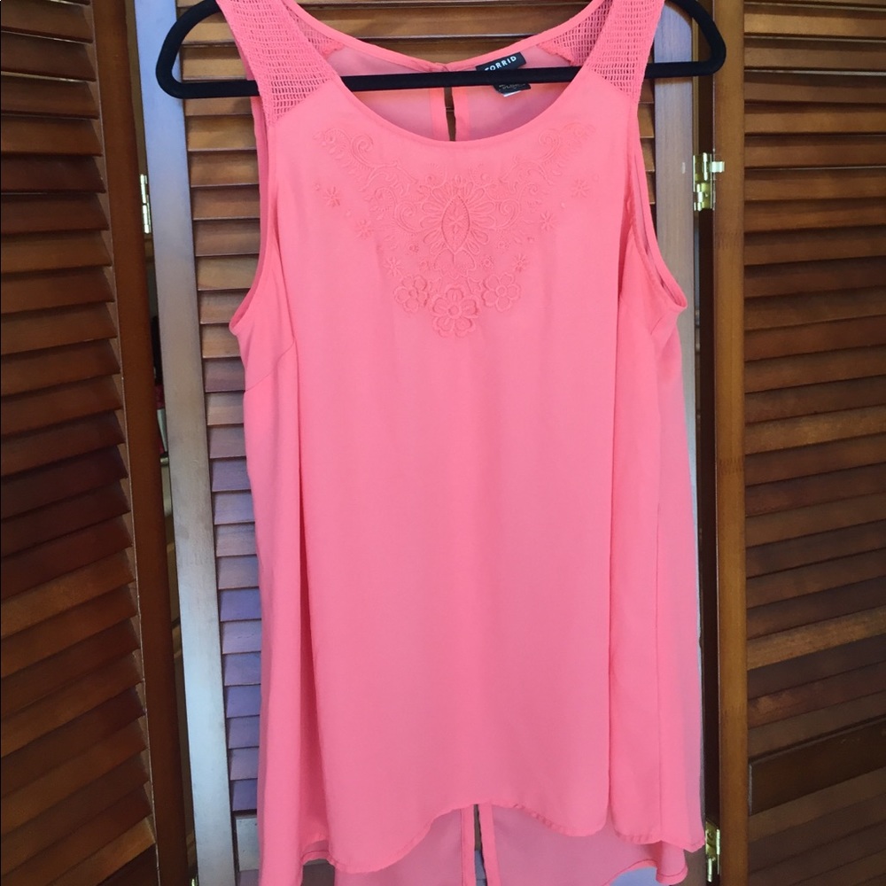 🌟 host pick 🌈plus size tank top with embroidery