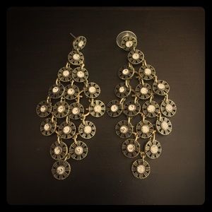 Express earrings