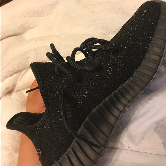 Authentic yeezy size 7 copper black main image 4