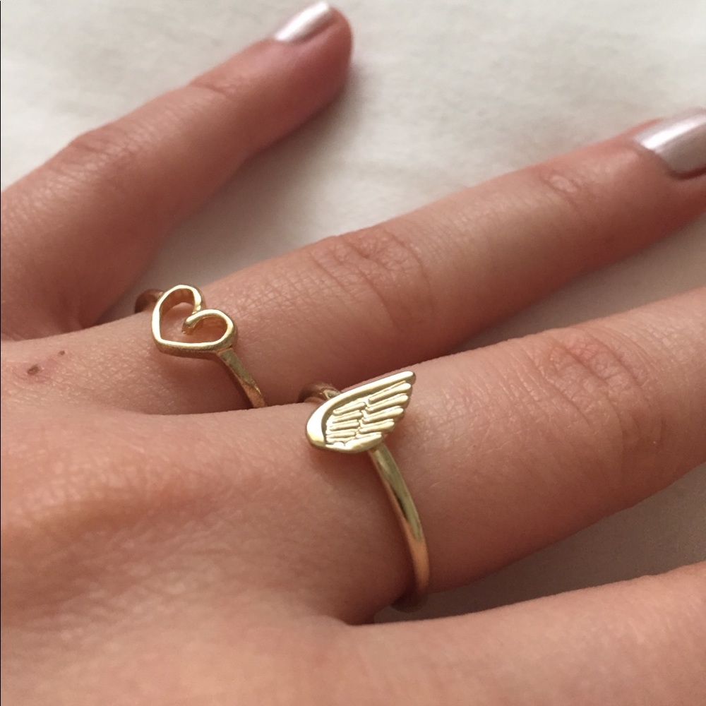 Gold ring - Picture 2 of 3