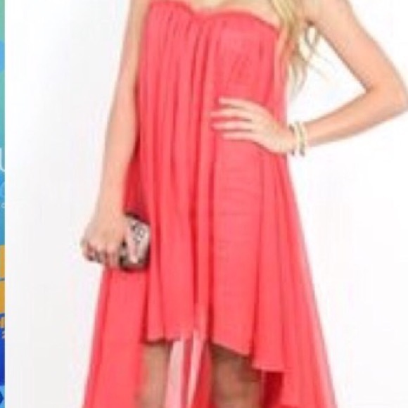 Dresses & Skirts - BEaUtIFuL C0RaL SuMmER DrEsS