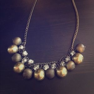 Express necklace