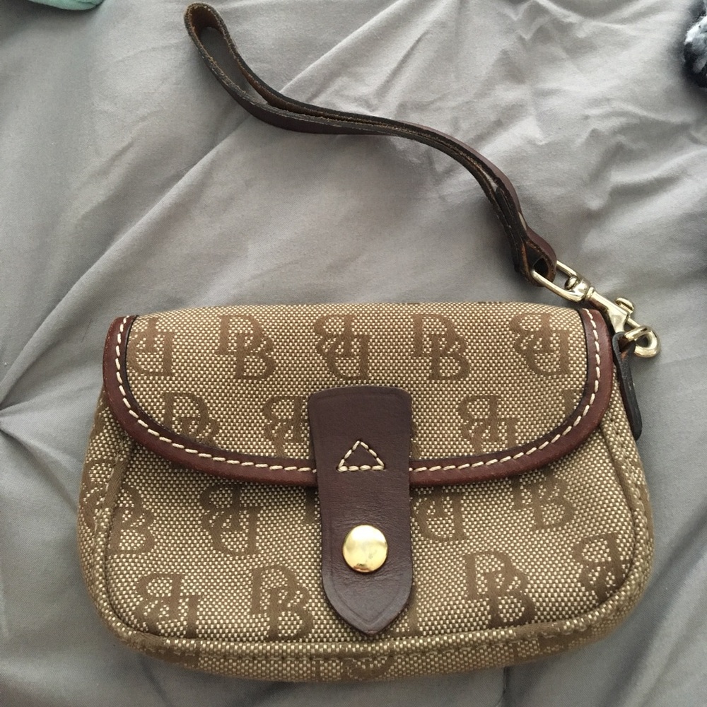 Dooney and Bourke wristlet